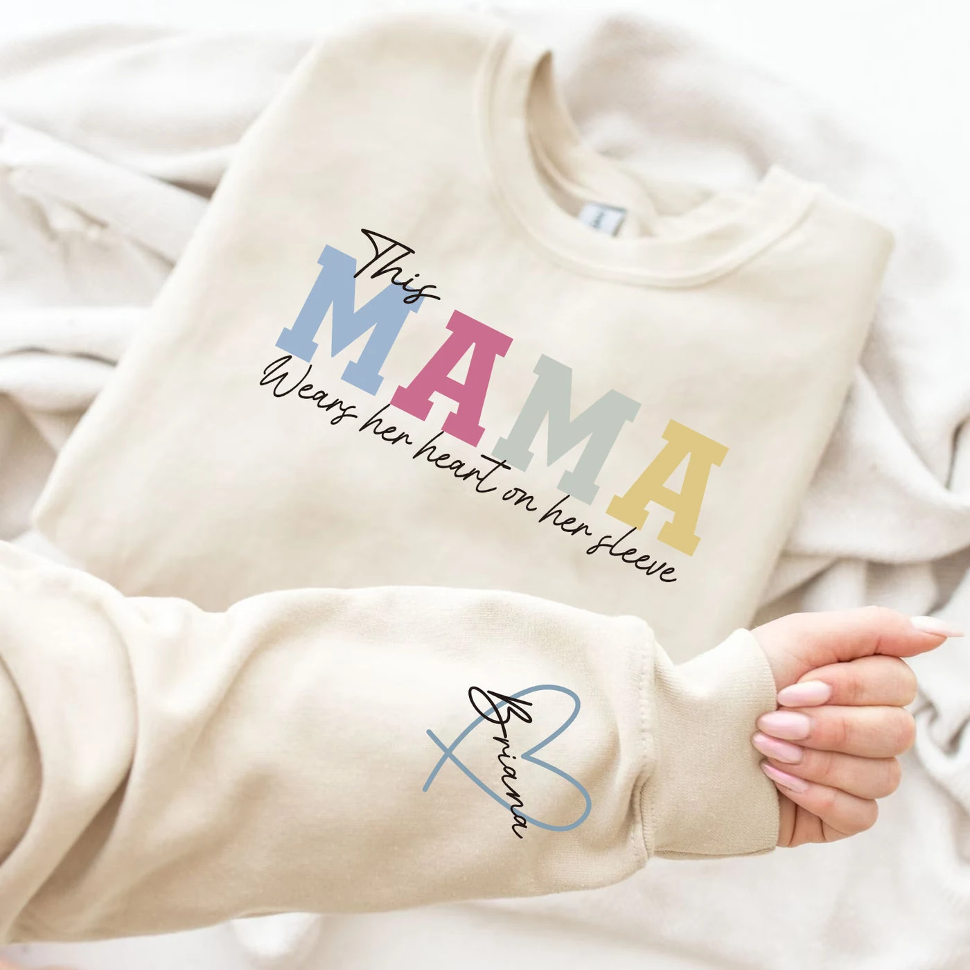 Somlibe BR™🔥mamãe personalizada usa o coração na manga do moletom